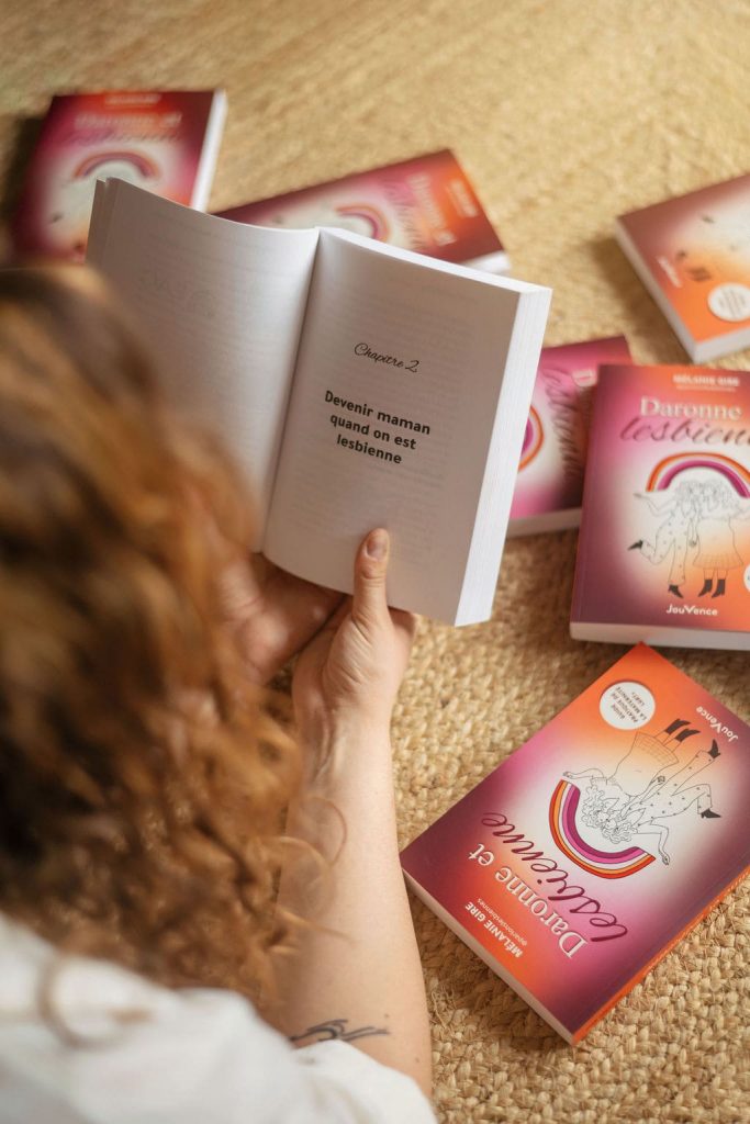 Daronne et lesbienne, Mélanie Gre, livre sur la maternité lesbienne